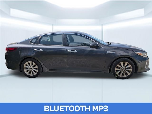 Used 2018 Kia Optima S with VIN 5XXGT4L35JG221886 for sale in Milton, FL