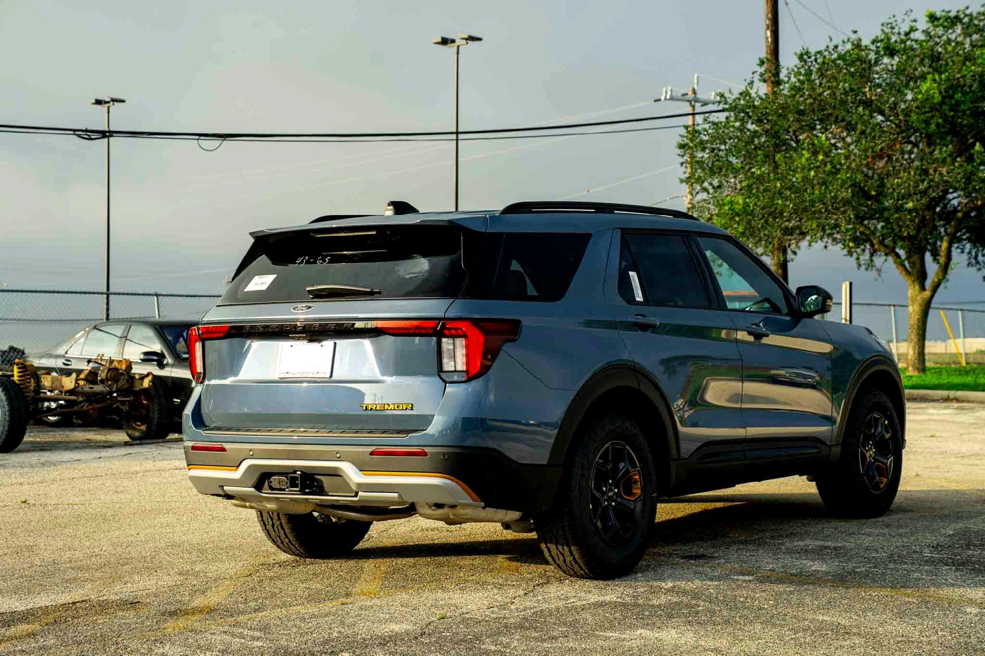 New 2026 Vapor Blue Metallic Ford Tremor image 4