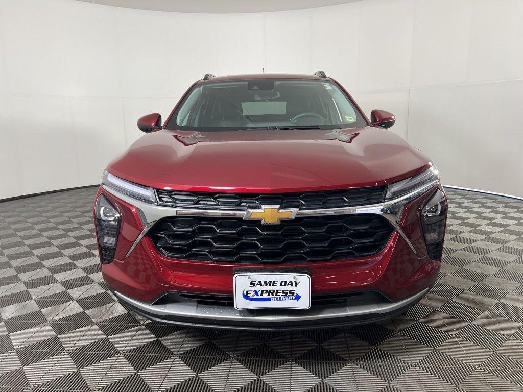 Used 2025 Crimson Chevrolet LT image 28