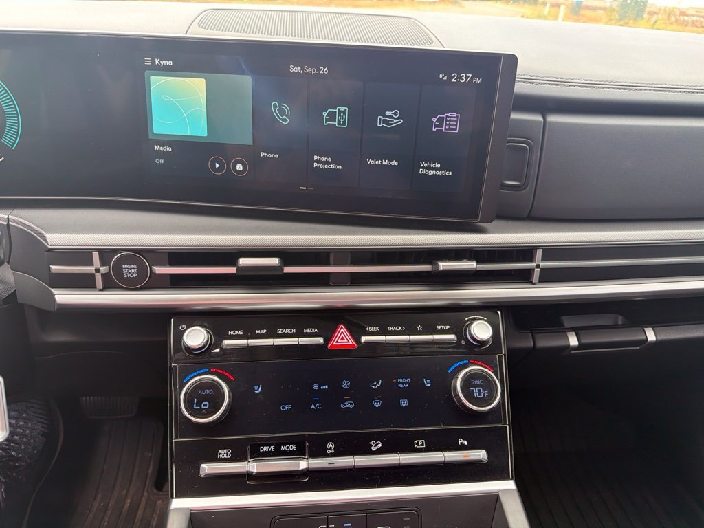 Used 2026 Rockwood Green Hyundai SEL image 7