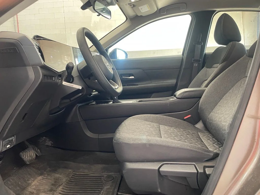 Used 2026 Brown Nissan SV image 10