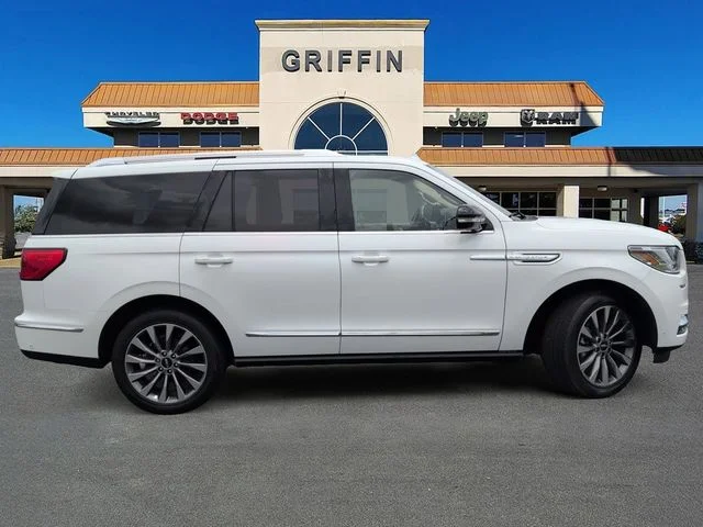 Used 2020 White Lincoln Reserve image 3