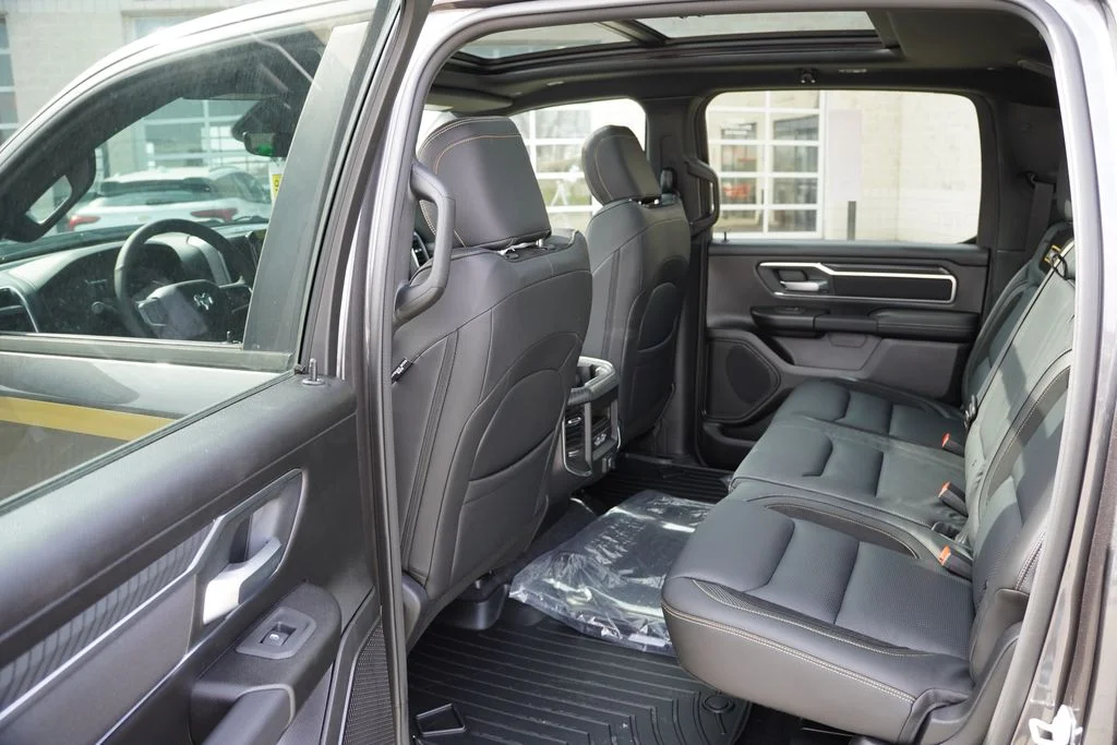New 2026 Granite Crystal Metallic Clear-Coat Exterior Paint RAM Big Horn image 21