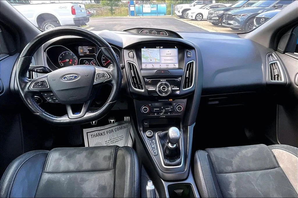 Used 2016 Blue Ford RS image 15