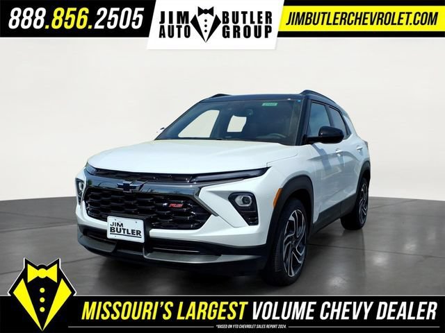 New 2026 Iridescent Pearl Tricoat Chevrolet RS image 1