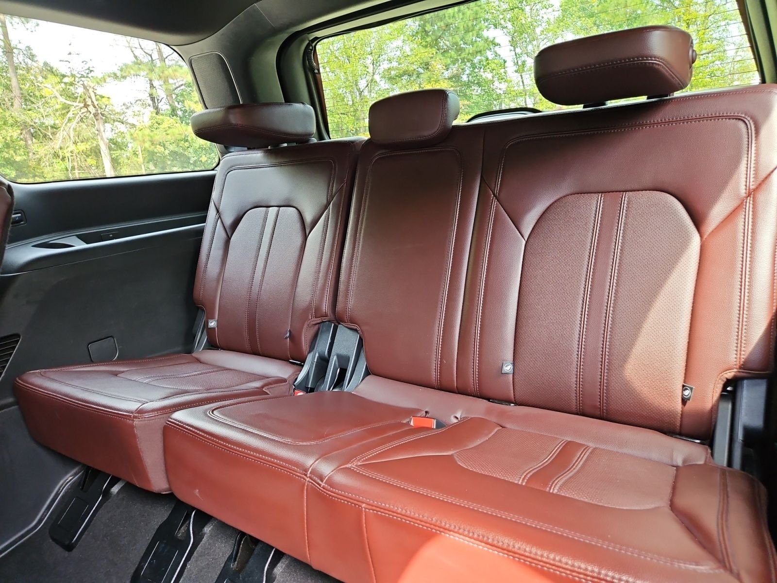 Used 2024 Black Ford Limited image 20