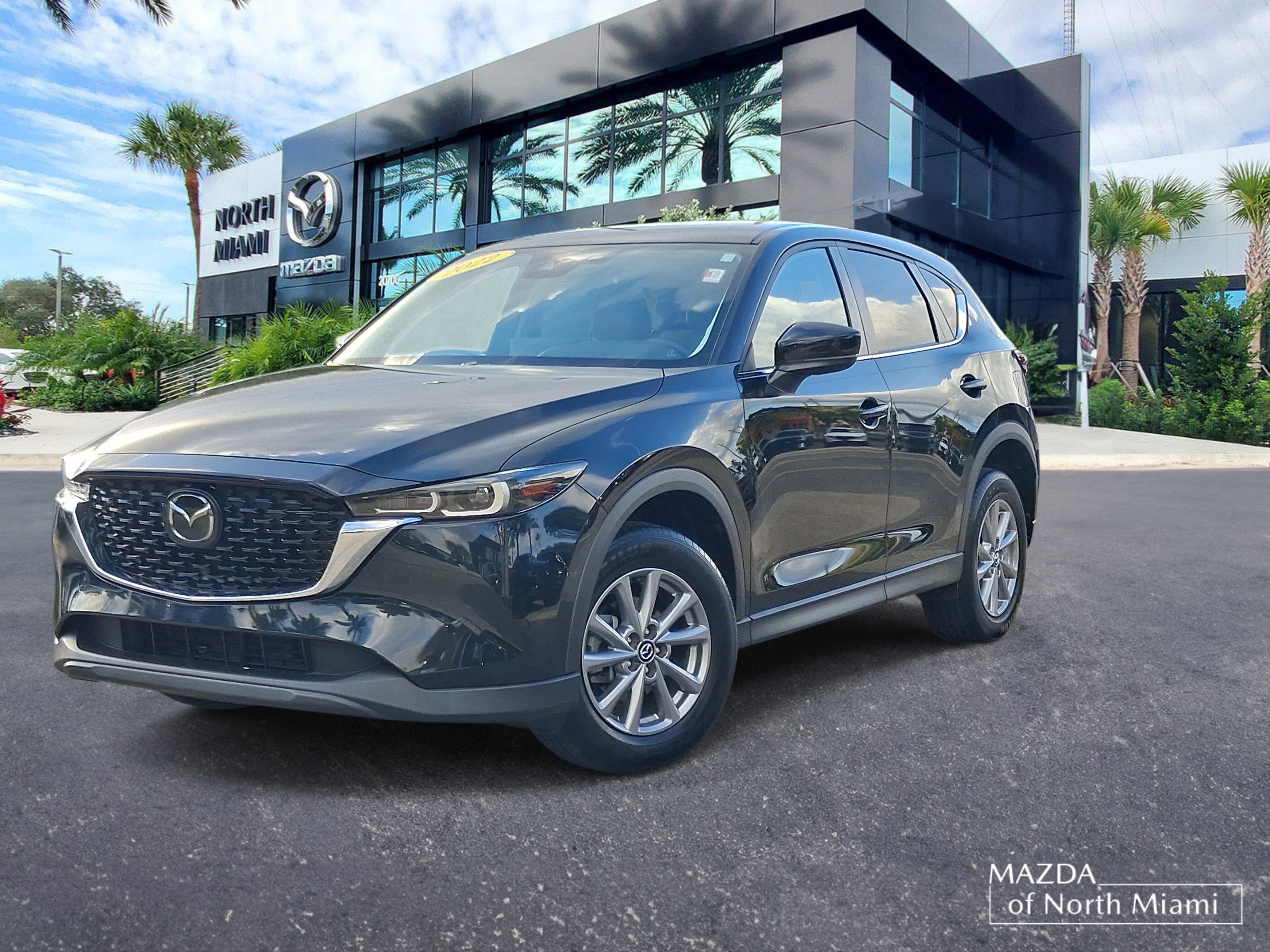 2022 Mazda CX-5 S Select Package Auto AWD's photo
