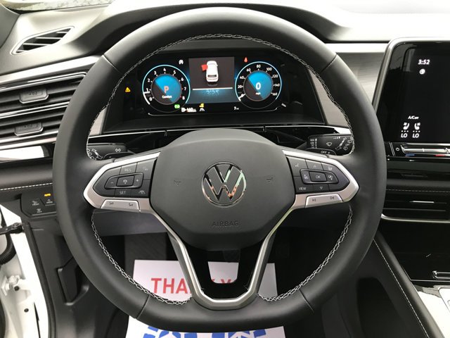 New 2026 Opal White Pearl Volkswagen 2.0T SE w/Technology image 16