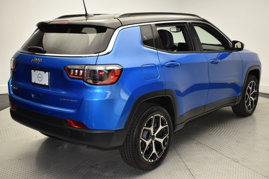 Used 2025 Blue Jeep Limited image 5