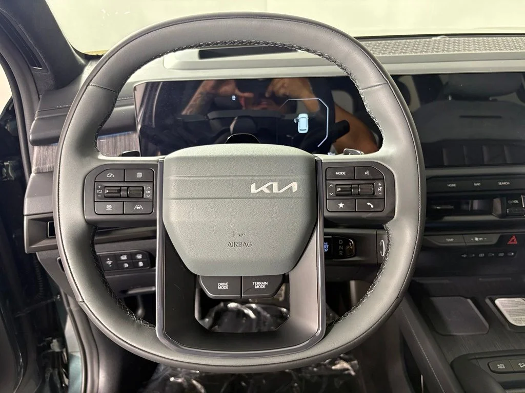 New 2027 Black Jade Green Kia X-Line SX Prestige image 23