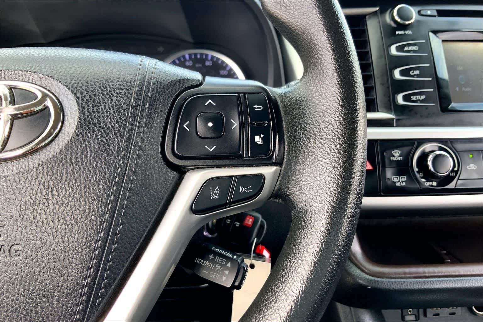 Used 2019 Midnight Black Metallic Toyota LE image 24