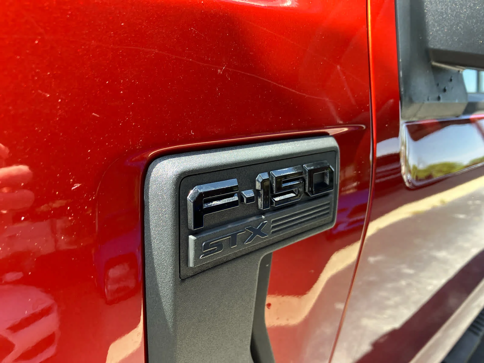 Used 2023 Hot Pepper Red Metallic Tinted Clearcoat Ford XL image 7