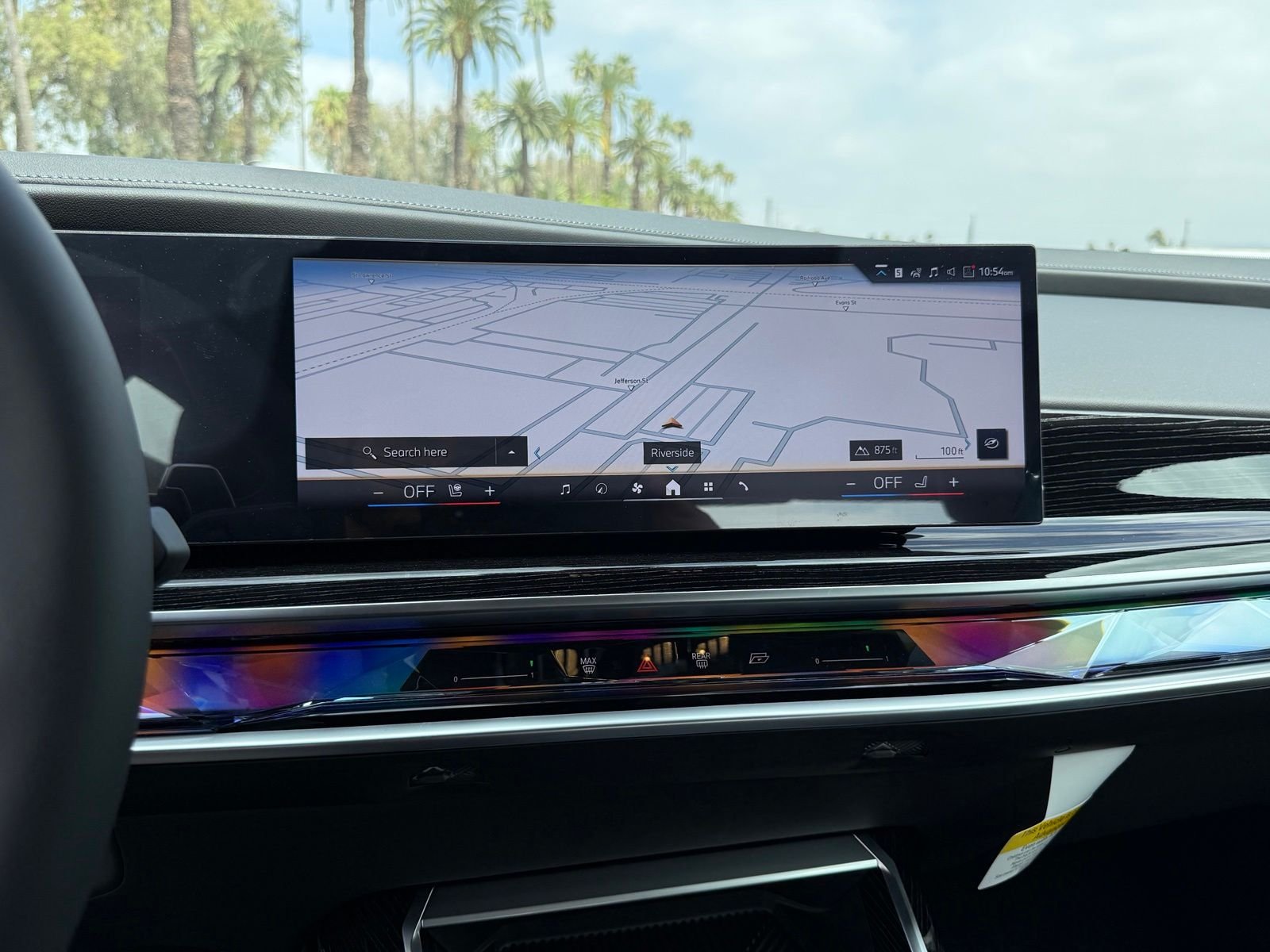 New 2026 Brooklyn Grey Metallic BMW 750e xDrive image 28