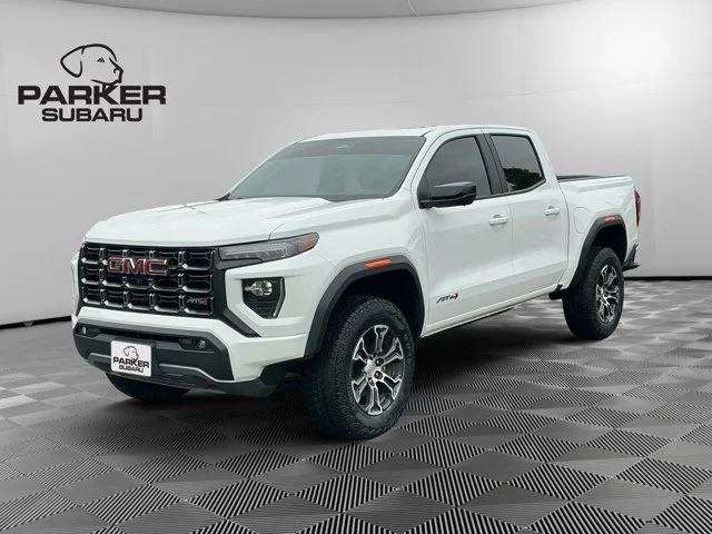 Used 2025 Summit White Gmc AT4 image 1