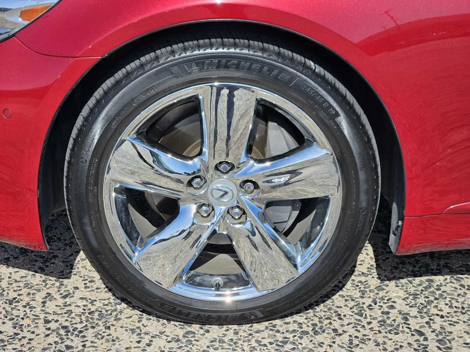 Used 2010 Matador Red Mica Lexus  image 7