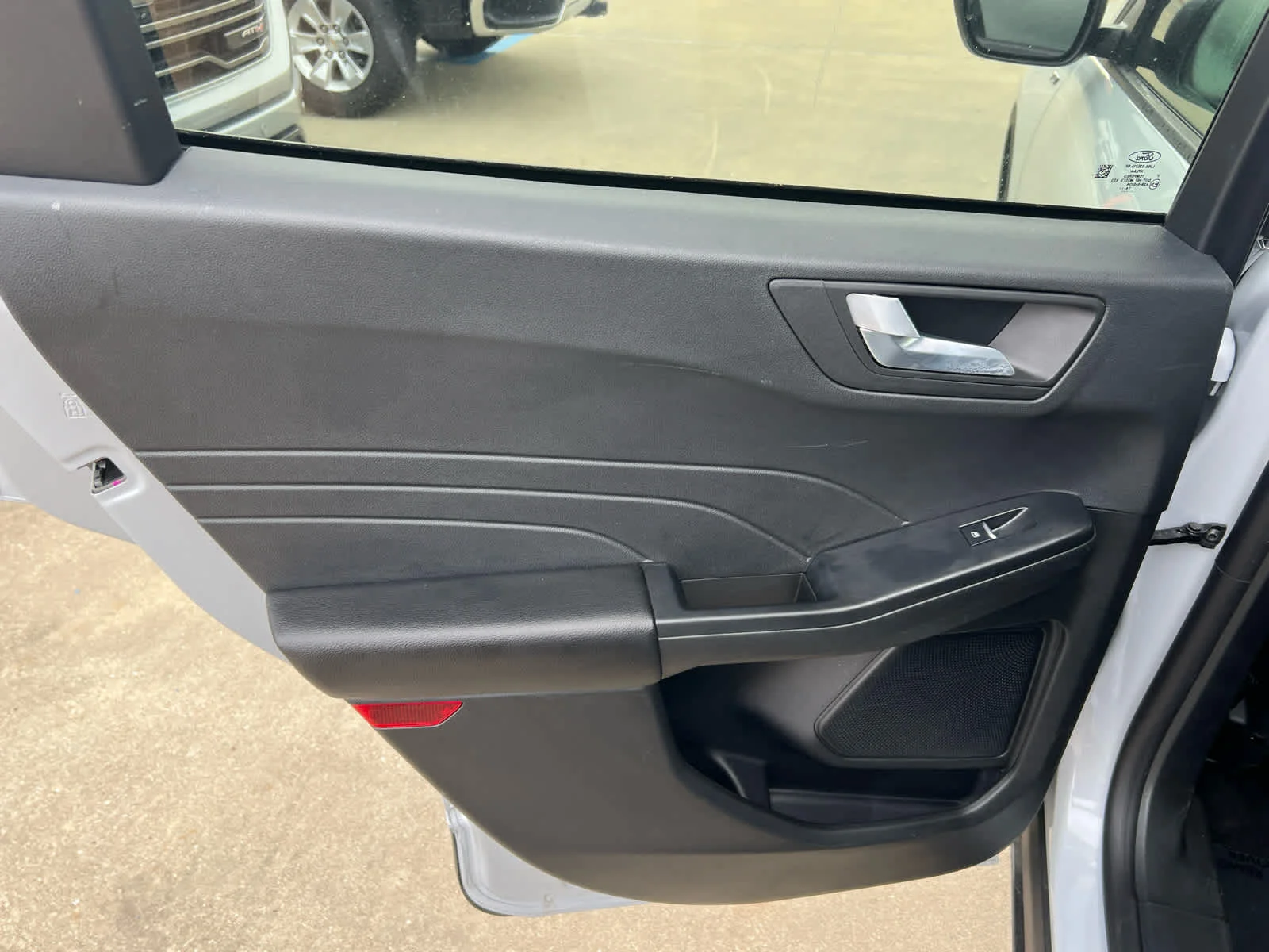 2025 Ford Escape ST-Line - Photo 10
