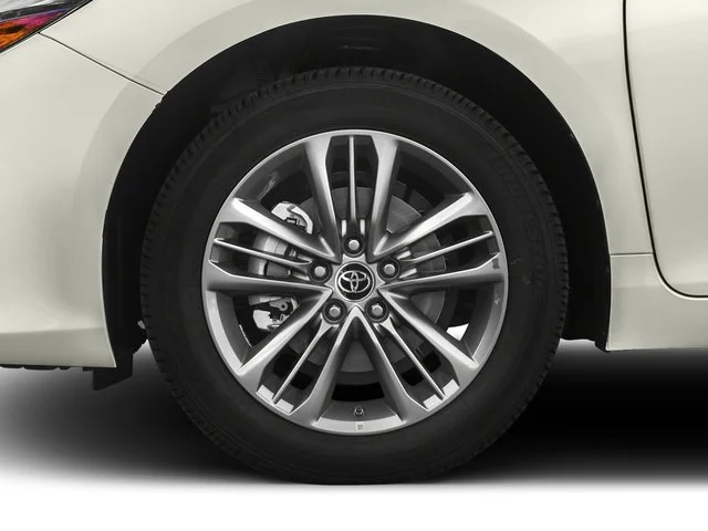 Used 2016 Silver Toyota XSE image 12