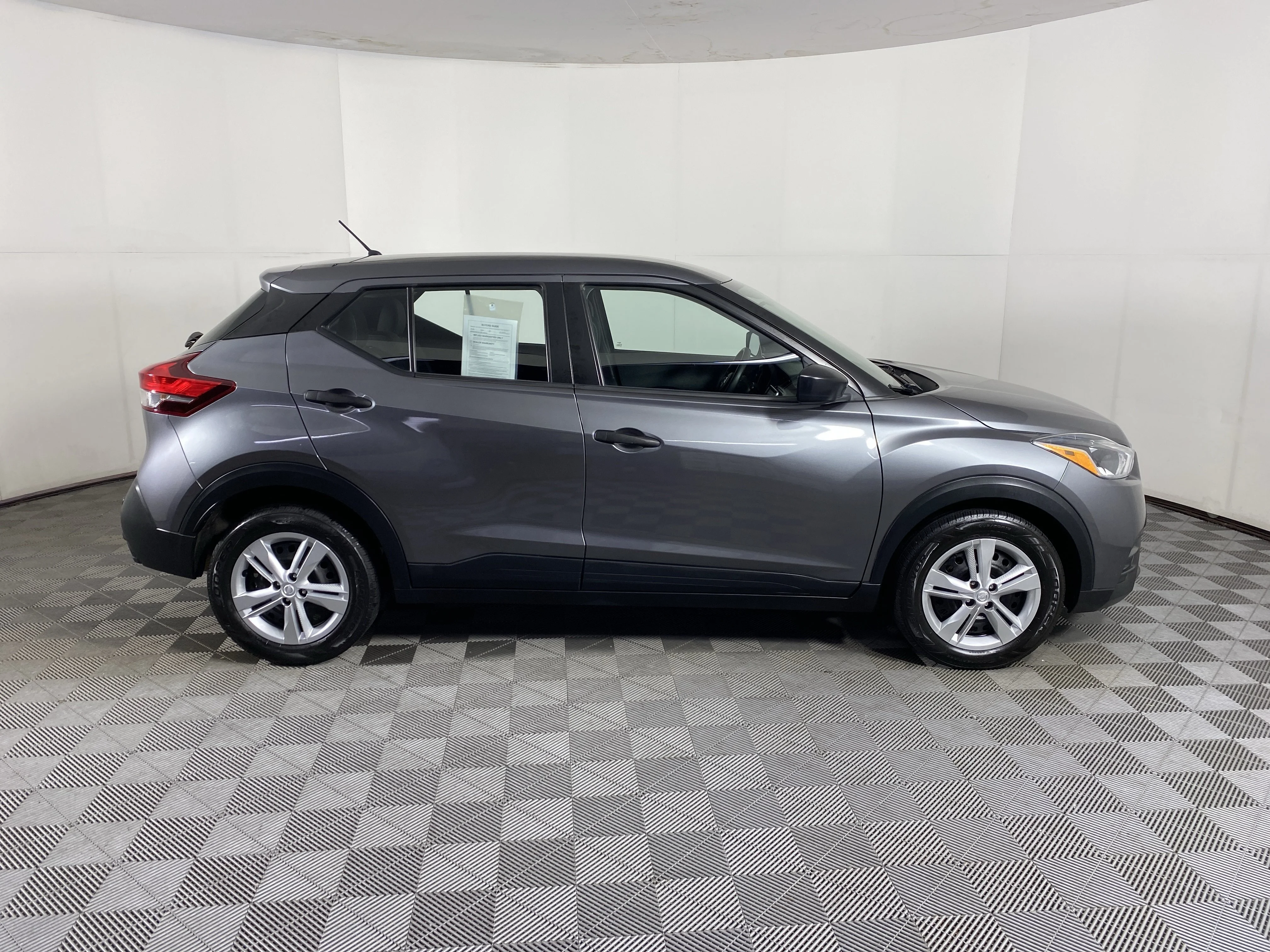 Used 2020 Gun Metallic Nissan S image 5