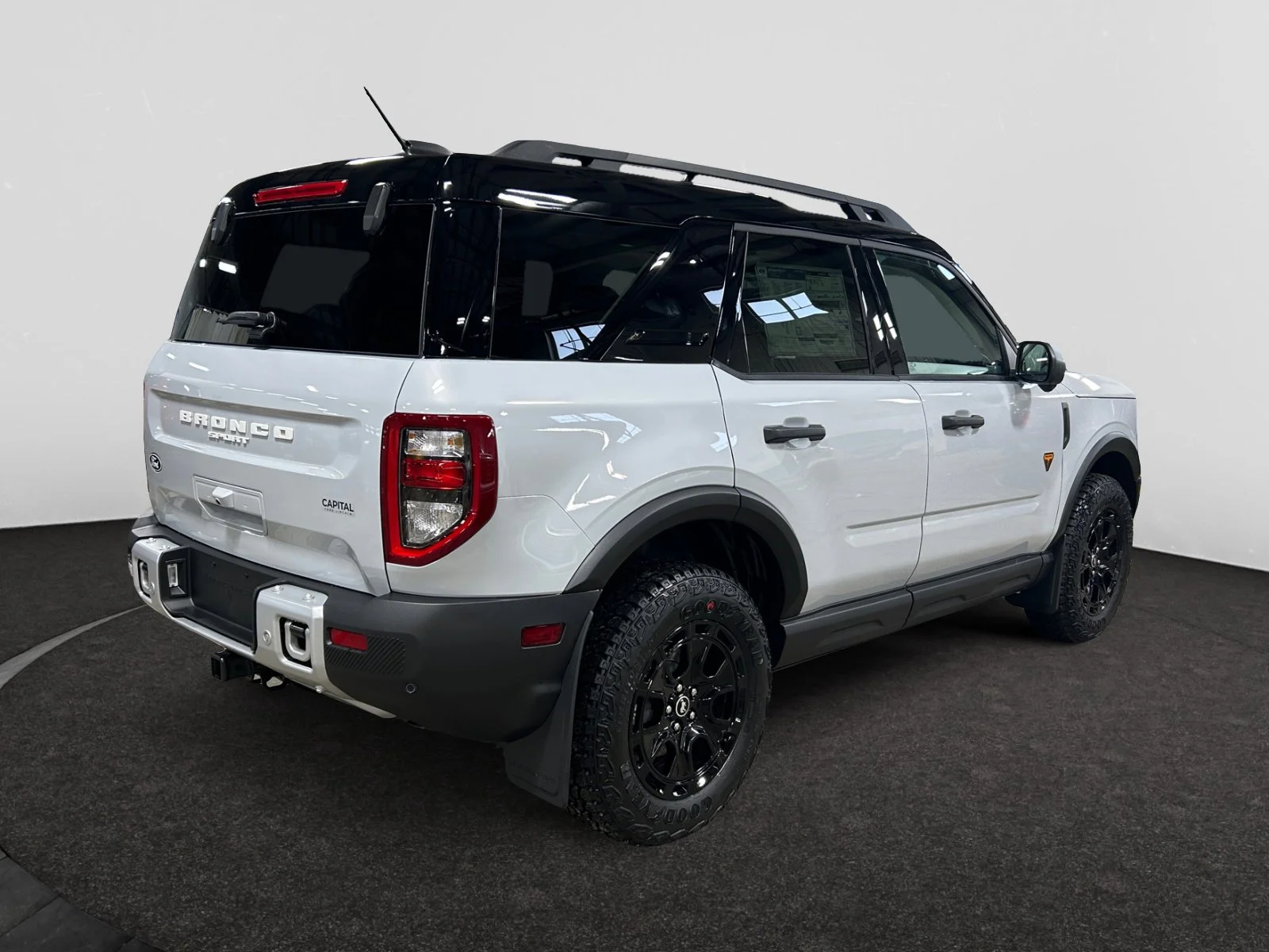 New 2026 Space White Metallic Ford Badlands image 5