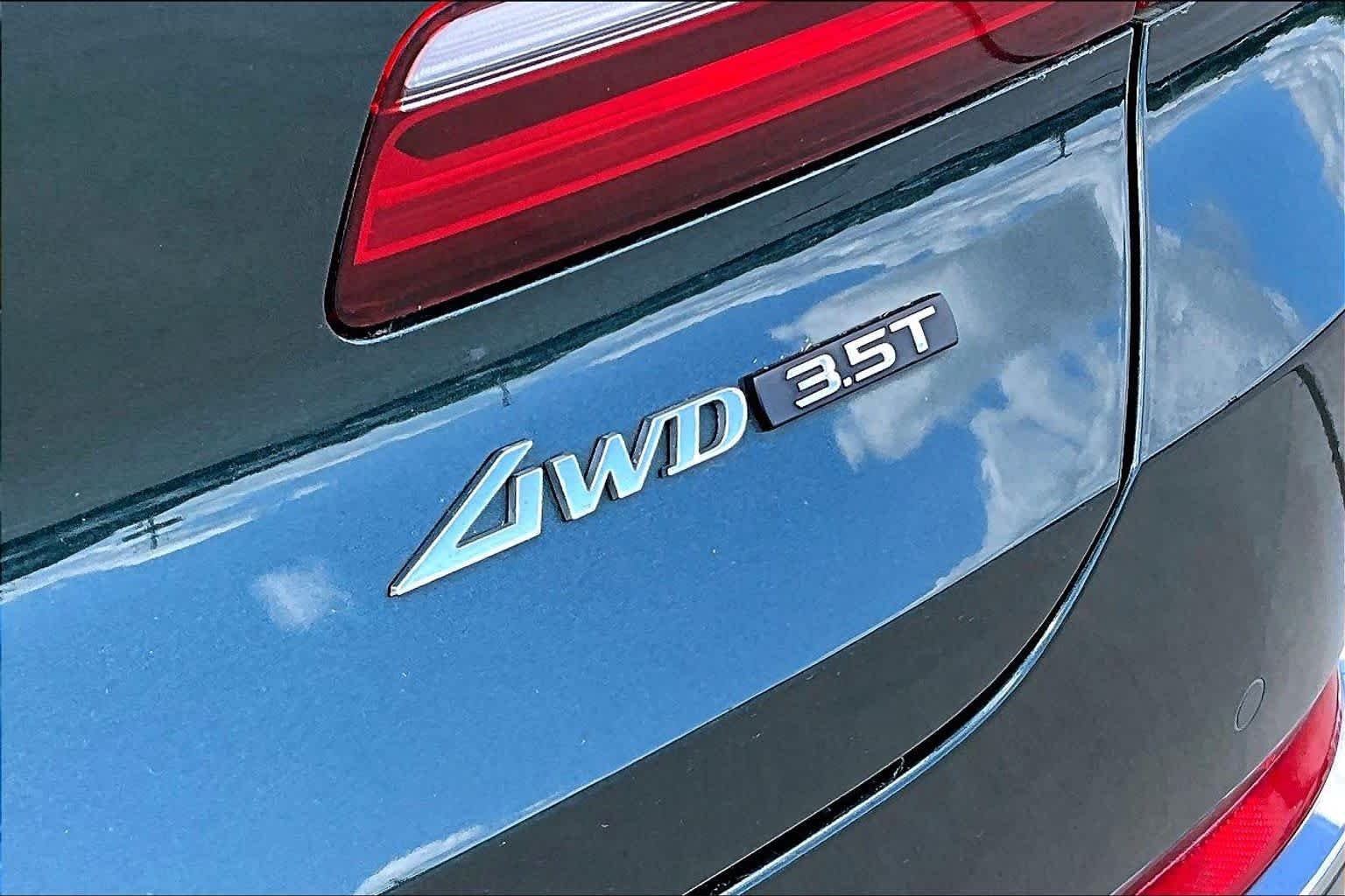 Used 2023 Cardiff Green Genesis  image 15