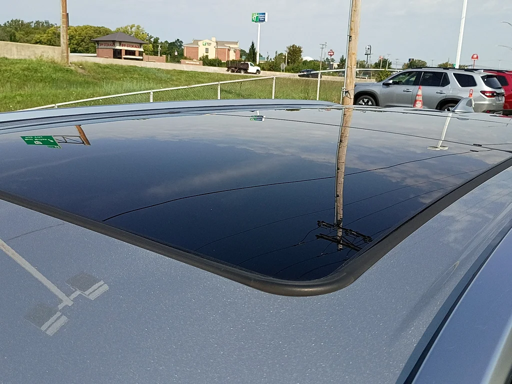 Used 2023 Celestial Silver Metallic Toyota Platinum image 29