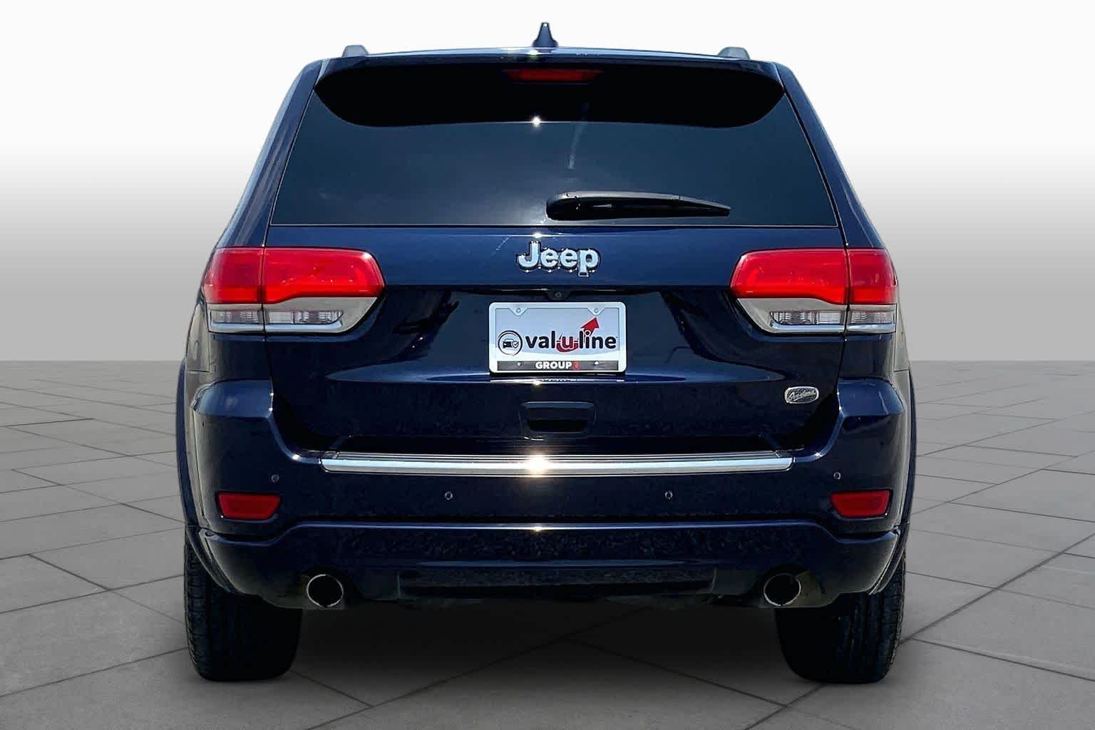 Used 2015 True Blue Pearlcoat Jeep Overland image 5