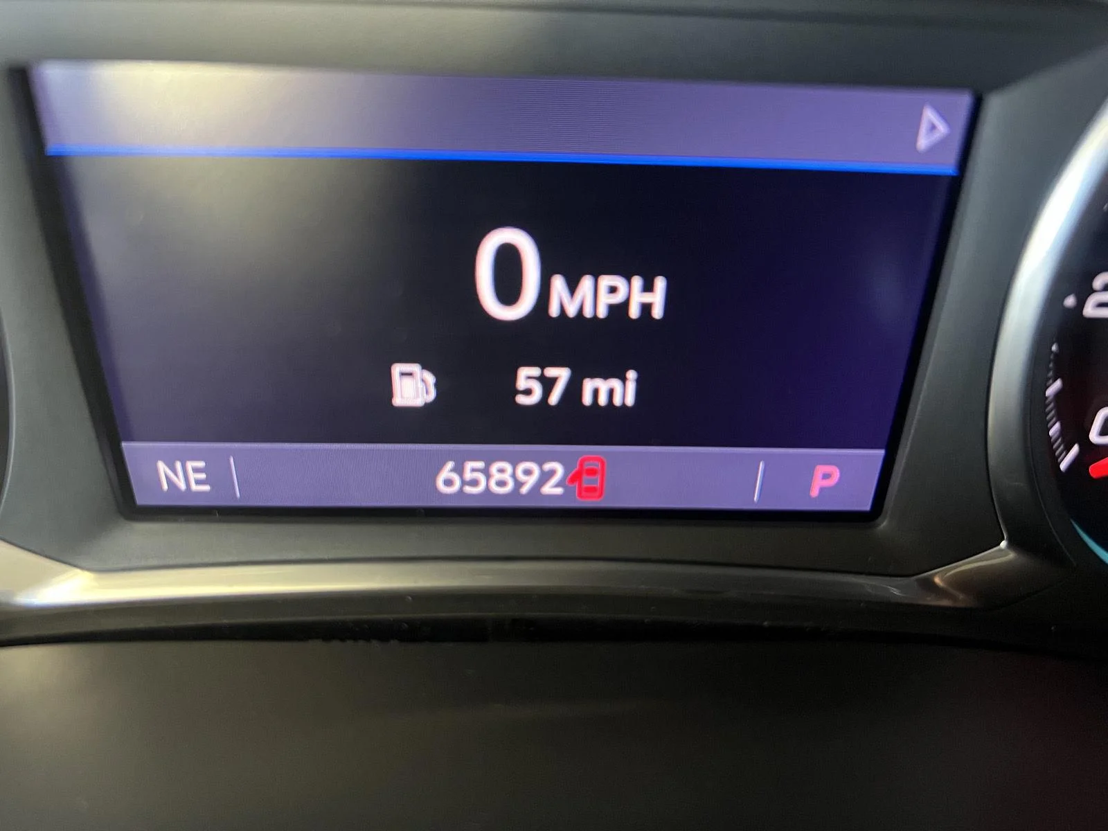 Used 2022 Silver Sage Metallic Chevrolet LT Cloth image 12