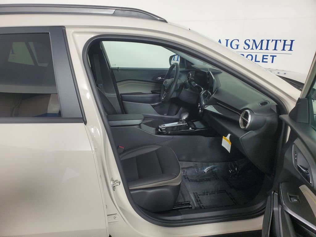 New 2026 White Sands Chevrolet ACTIV image 15