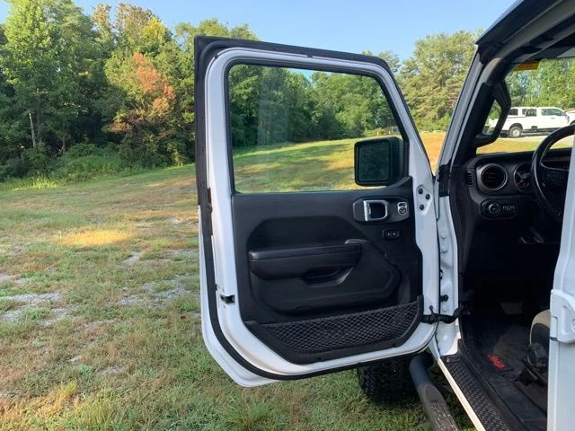 Used 2020 White Jeep Unlimited Sport S image 22