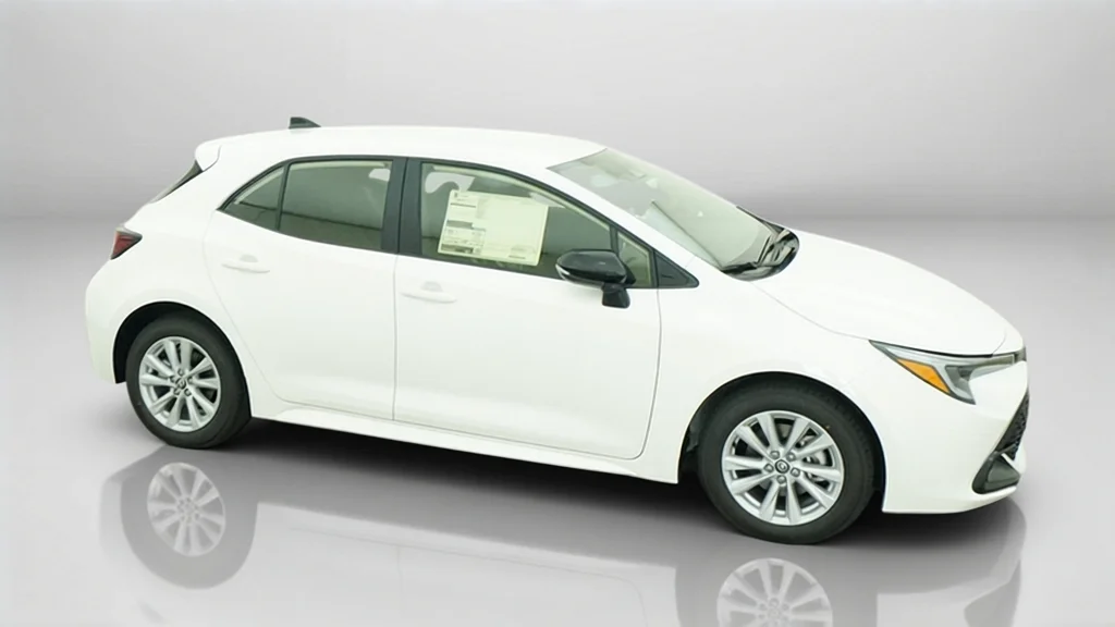 New 2027 Ice Cap Toyota SE image 6