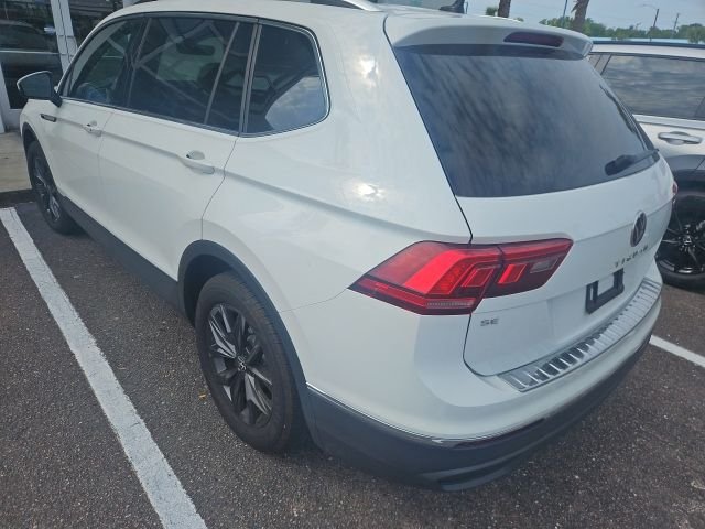 Used 2024 White Volkswagen 2.0T SE image 6