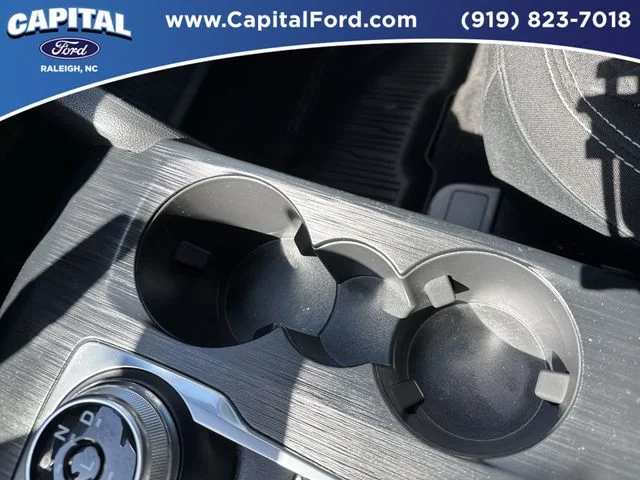Used 2024 White Ford Active image 31