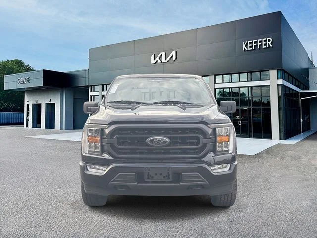 Used 2023 Black Ford XLT image 3