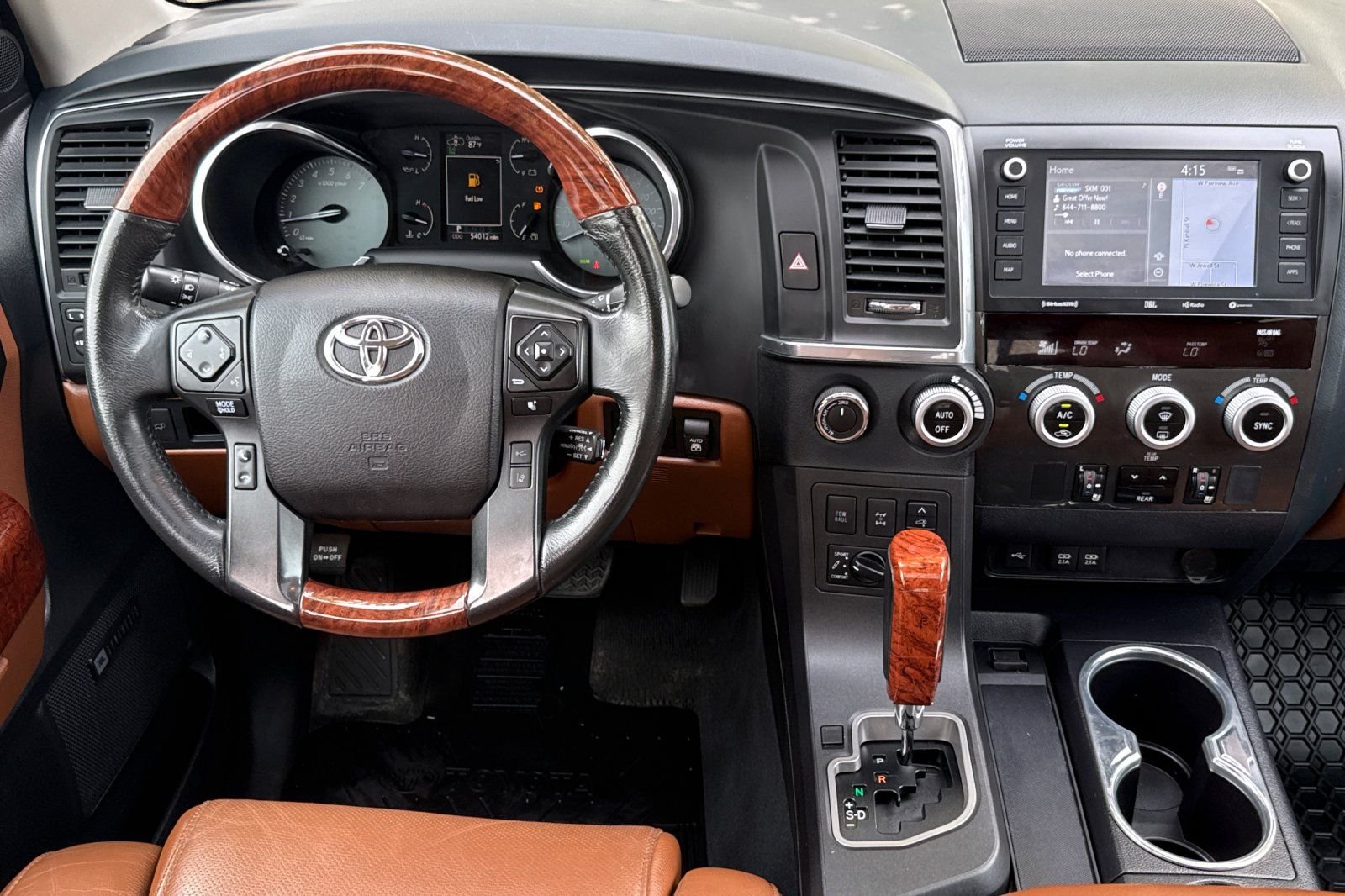 Used 2021  Toyota Platinum image 13