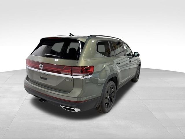 New 2026 Green Volkswagen 2.0T SE w/Technology image 5