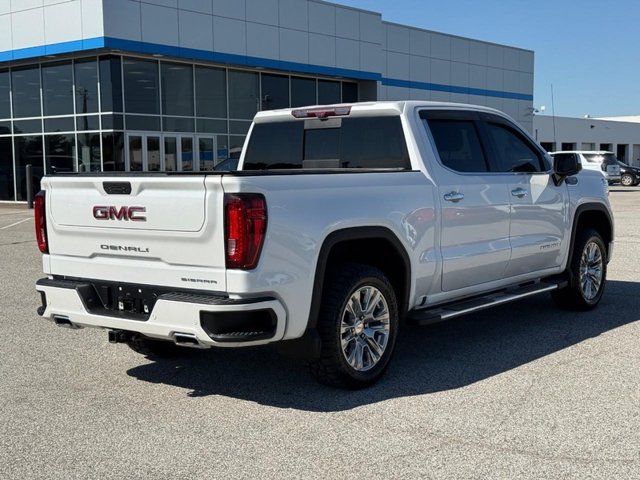 Used 2021 WHITE FROST TRICOAT GMC Denali image 5