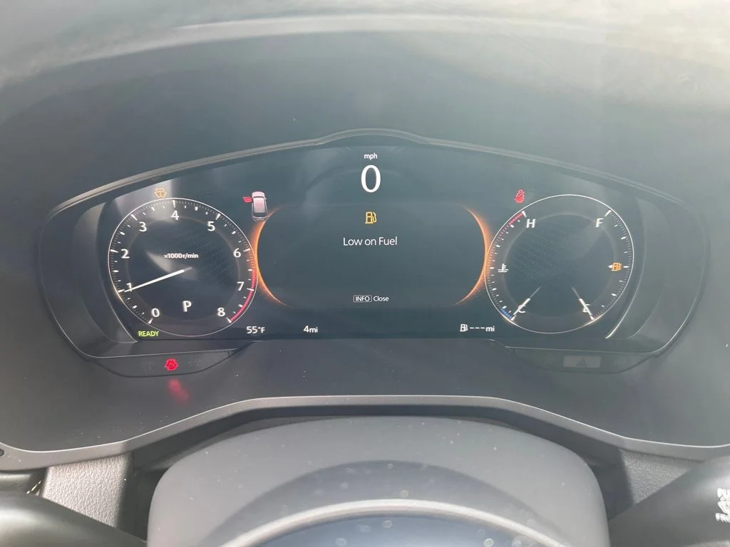 New 2026 Platinum Quartz Metallic Mazda 3.3 Turbo S Premium image 22