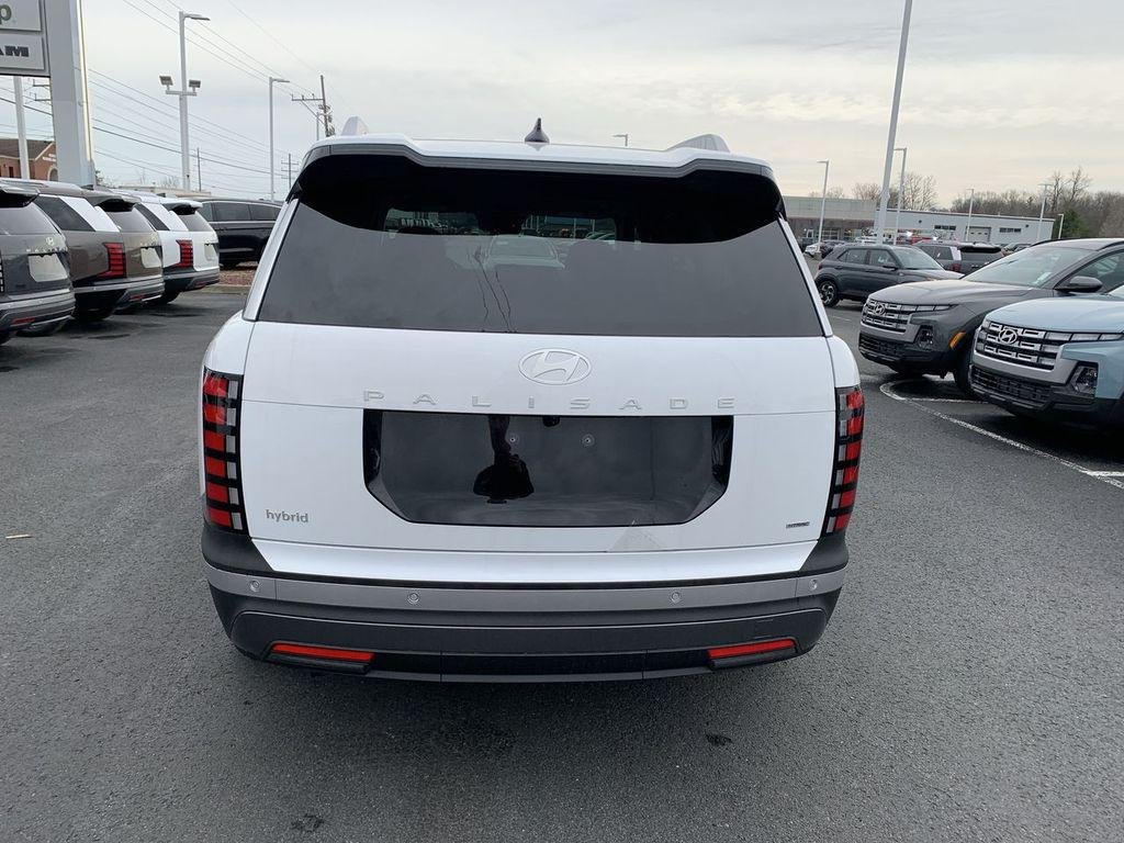 New 2026 White Hyundai SEL Premium 7P image 7