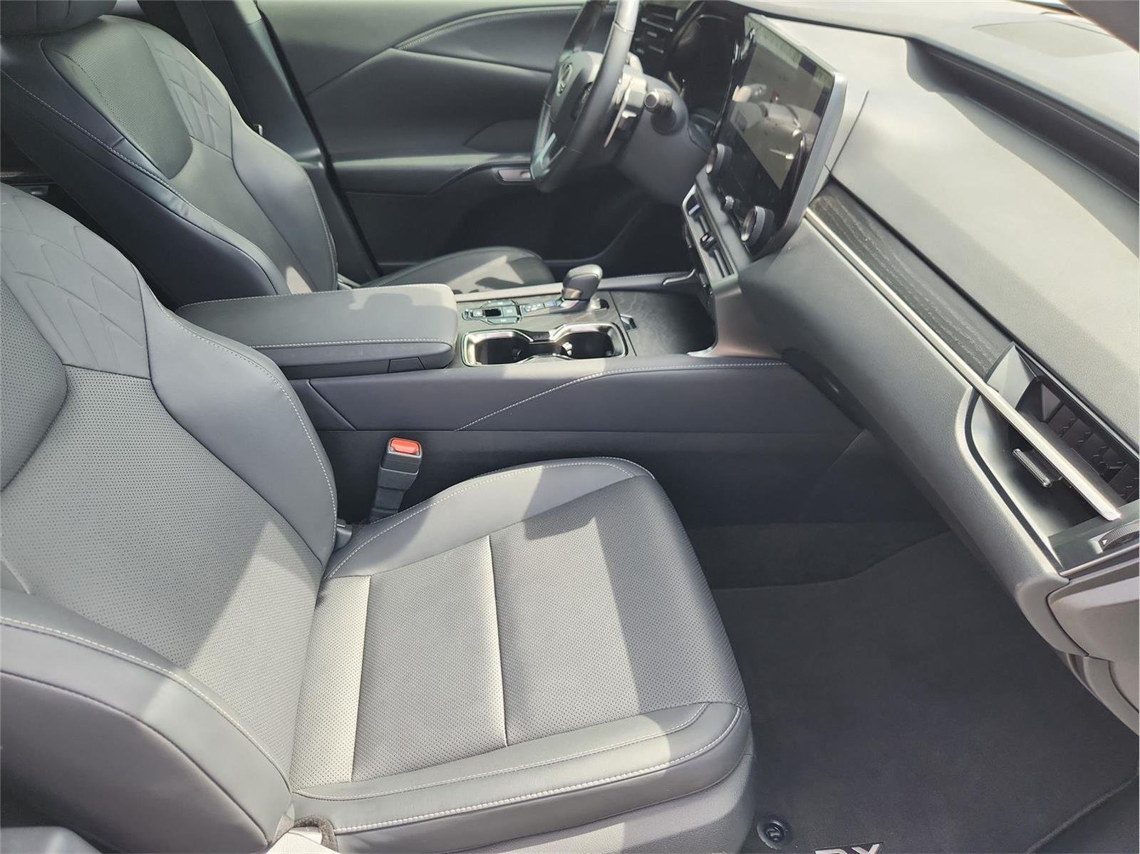2023 Lexus RX 350 - Photo 28