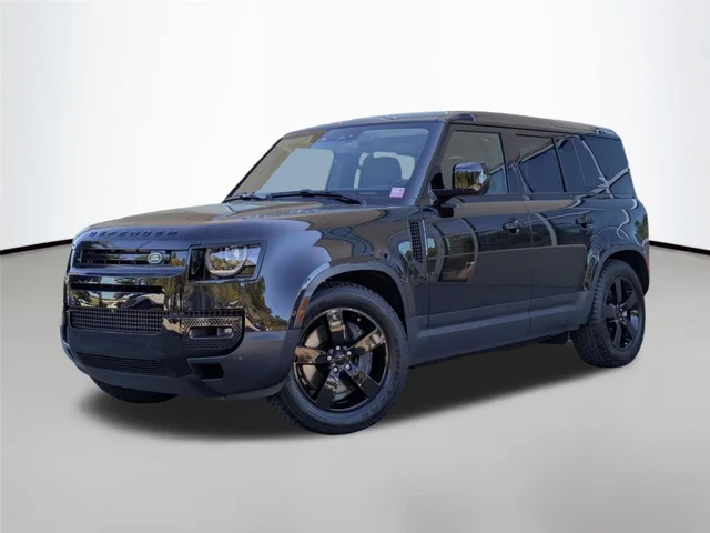 2024 Land Rover Defender SE