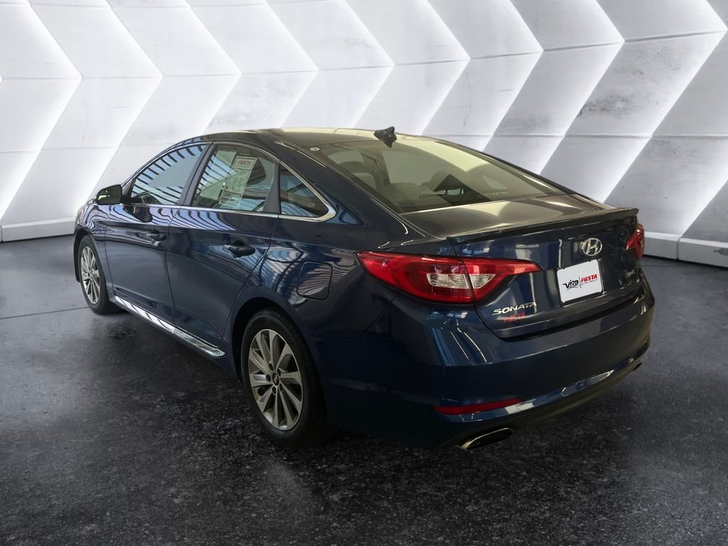 Used 2017 Blue Hyundai Sport image 6