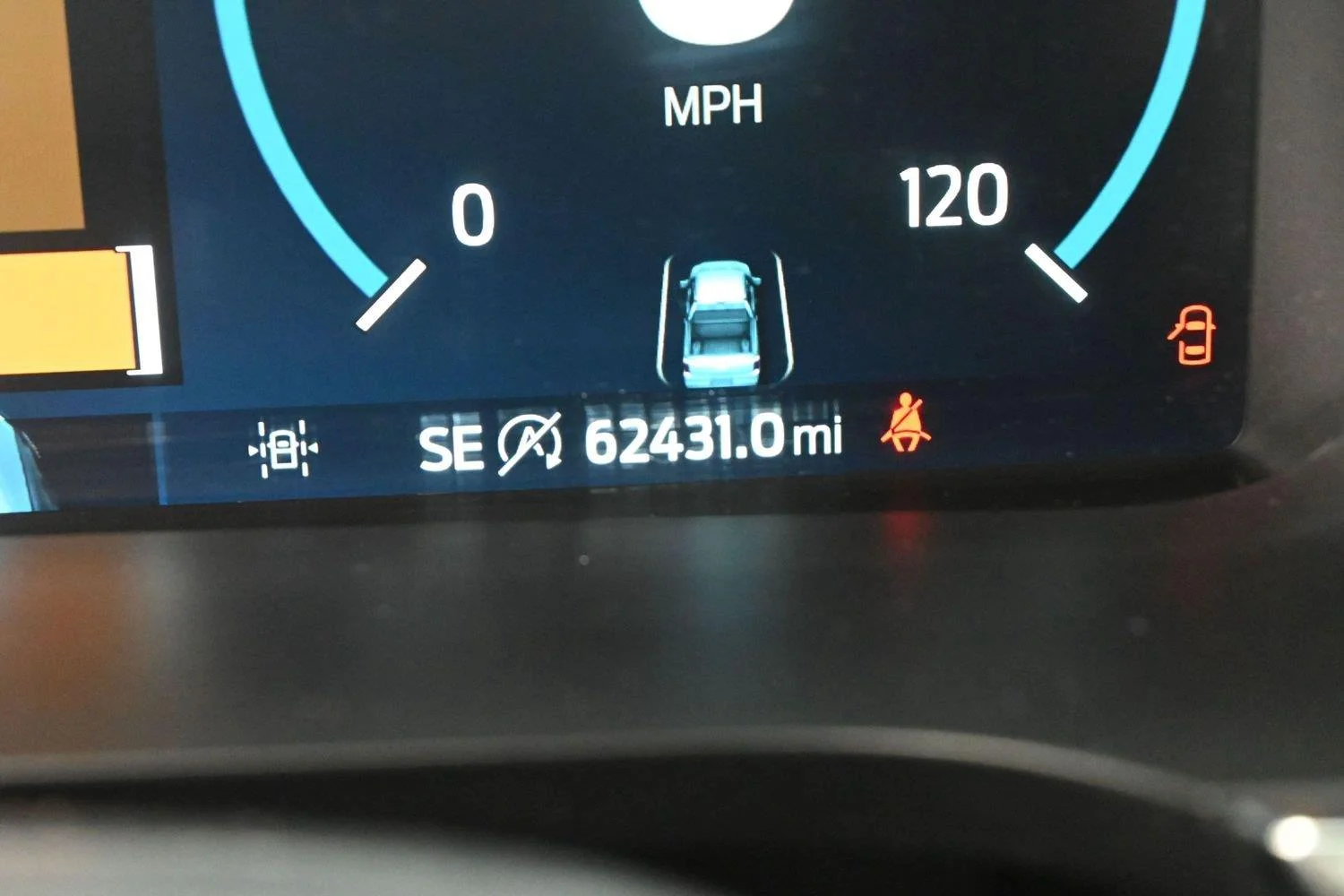 Used 2023 Azure Gray Metallic Tri-Coat Ford LARIAT image 31