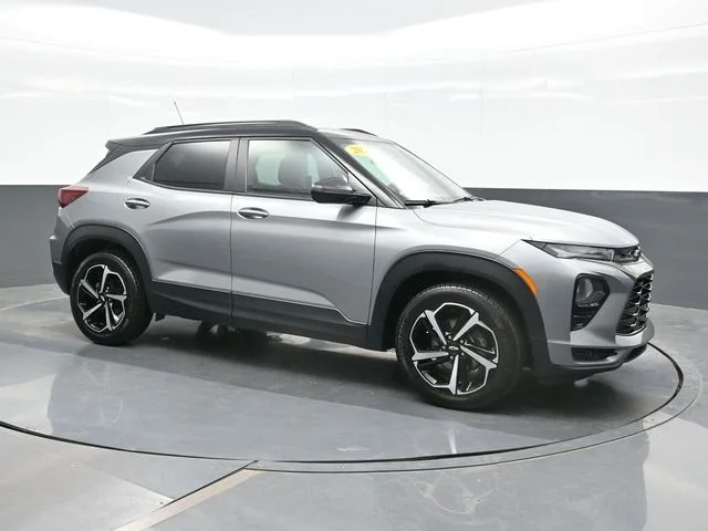 Used 2023 Gray Chevrolet RS image 7