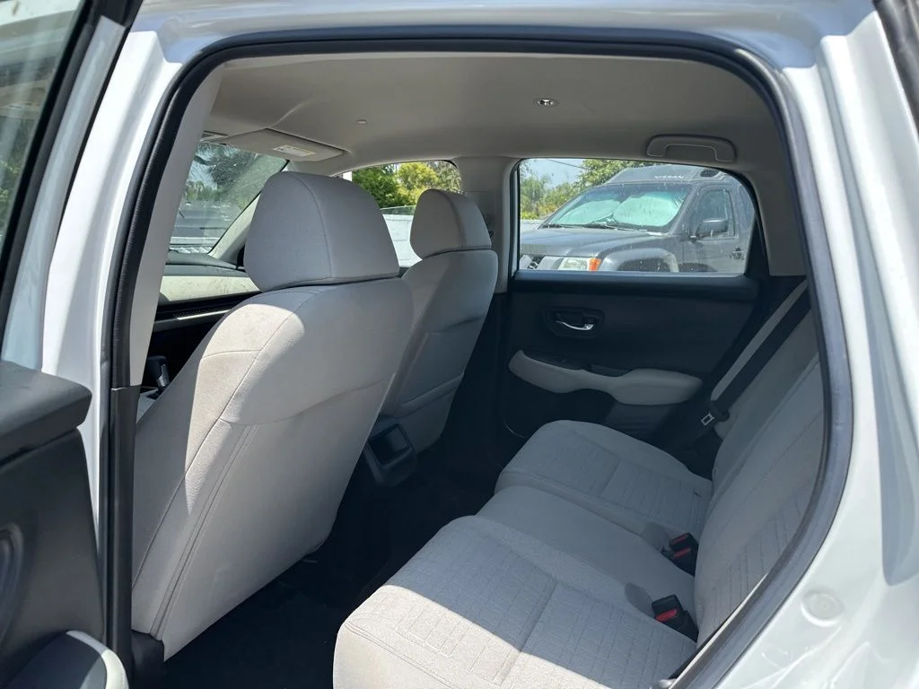 Used 2024 White Honda LX image 8