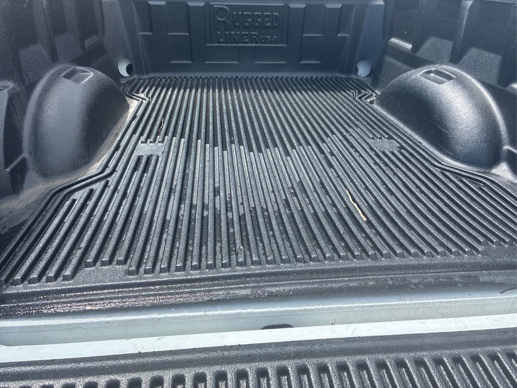 Used 2023 White Ford XLT image 23