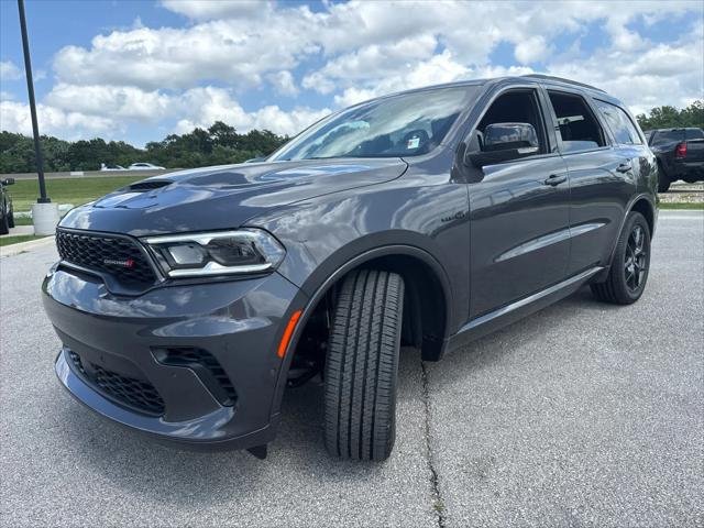 New 2026 Vapor Gray Exterior Paint Dodge GT Plus HEMI V8 image 4