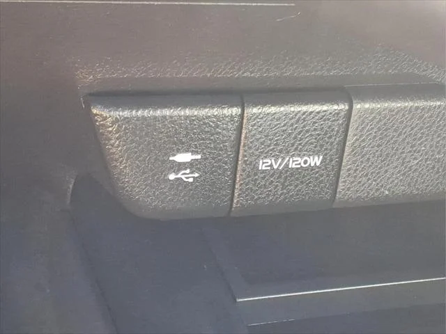 Certified Used 2019 ICE CAP Toyota  image 16