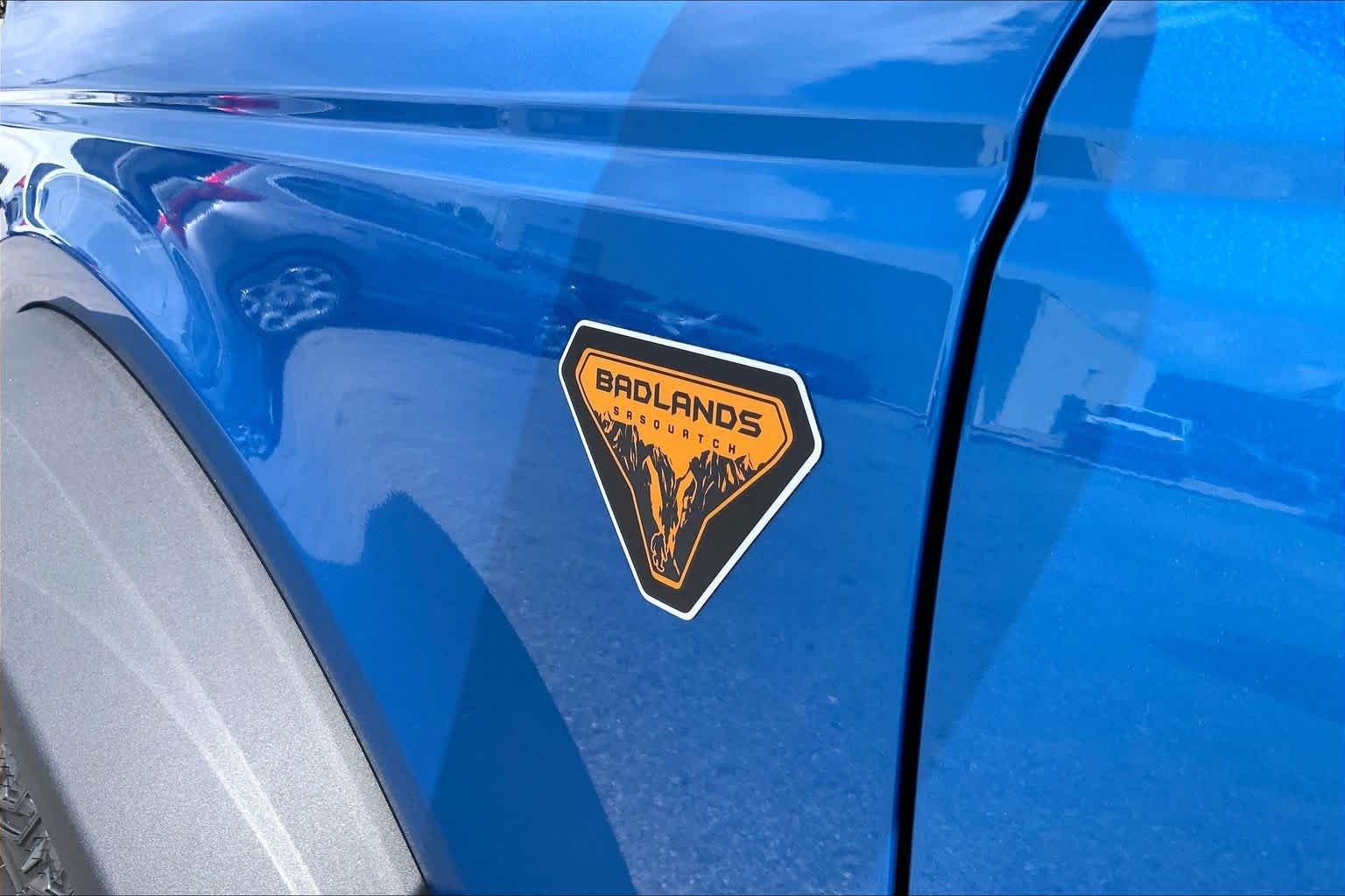 New 2026 Velocity Blue Metallic Ford Badlands® image 15