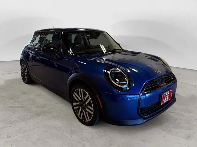 Used 2025 Blazing Blue MINI Iconic image 8