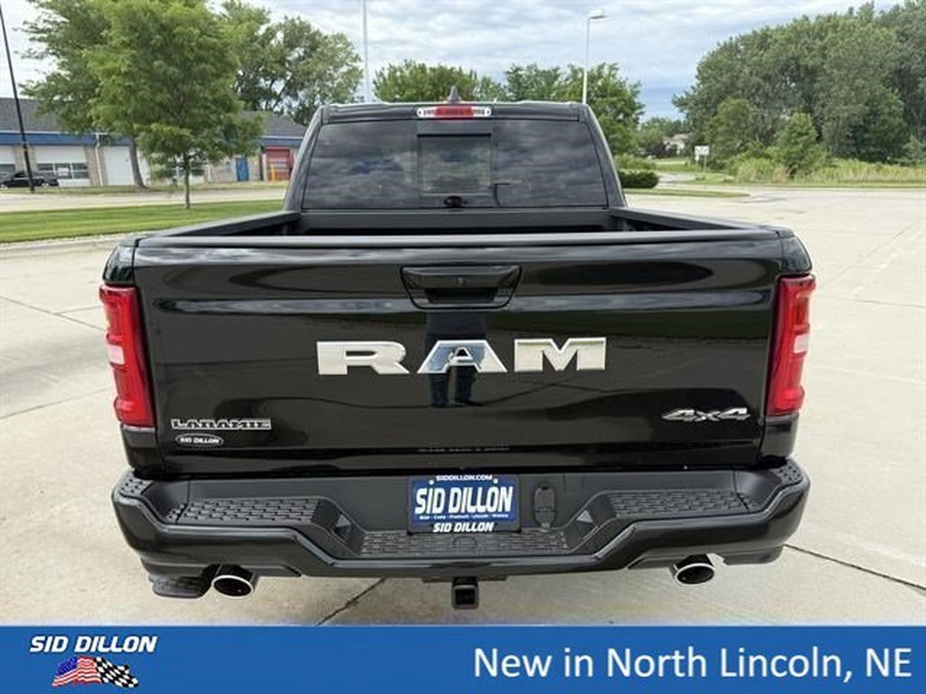 New 2026 Diamond Black Crystal Pearl-Coat Exterior Paint RAM Laramie Crew Cab 4x4 5